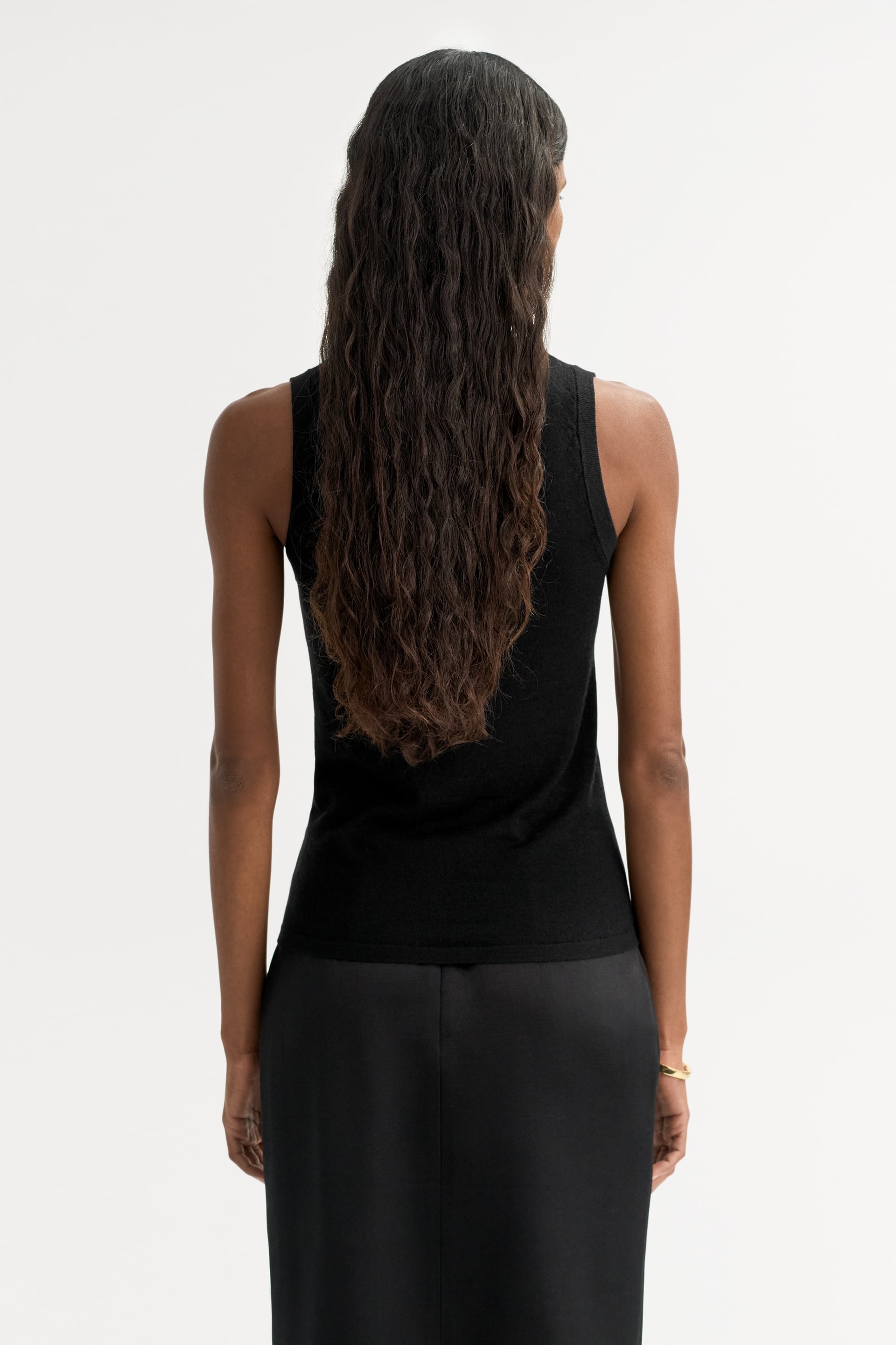 Featherlight Singlet 3